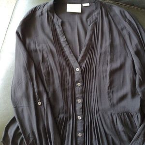 Breezy pintucked blouse - anthropology  - MAVE